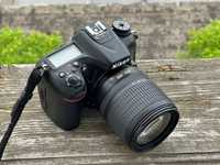 Nikon D7100 + 18-105 VR