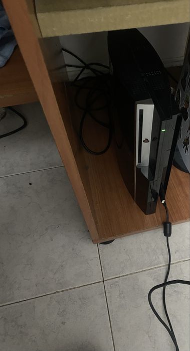 Ps3 fat com 620GB de disco rigido