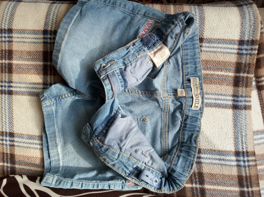 Szorty jeansowe dziewczęce rozm.152 cm