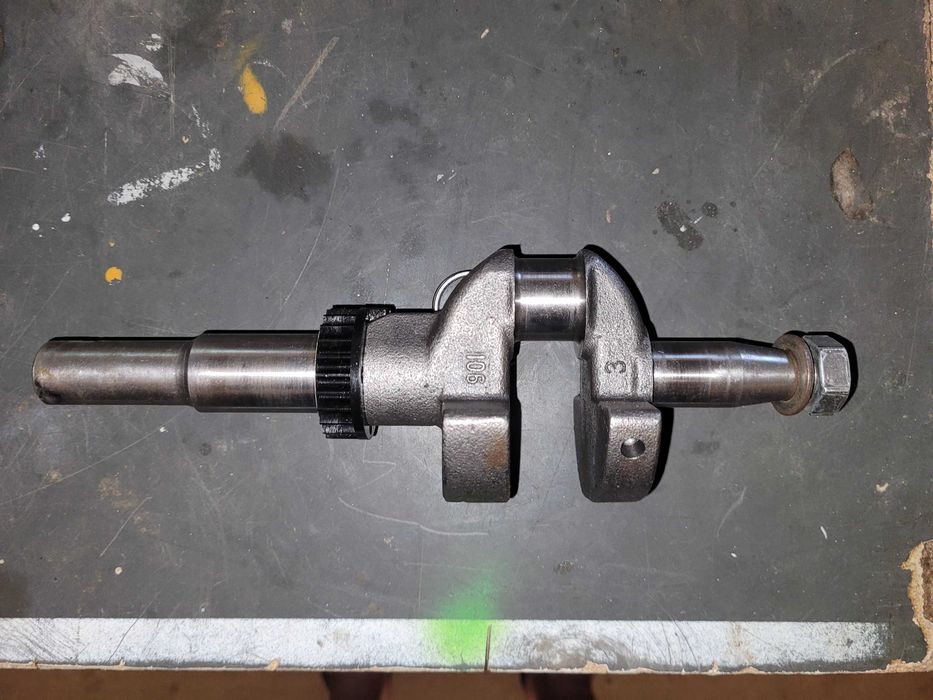 Wał korbowy do silnika kosiarki briggs&stratton B&S