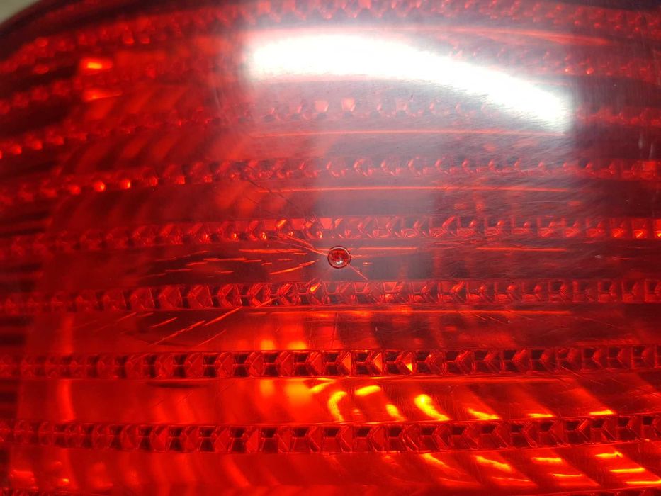 Ліхтар задній (стоп) лівий Volkswagen Caddy 3 2010-2015p. тріщина