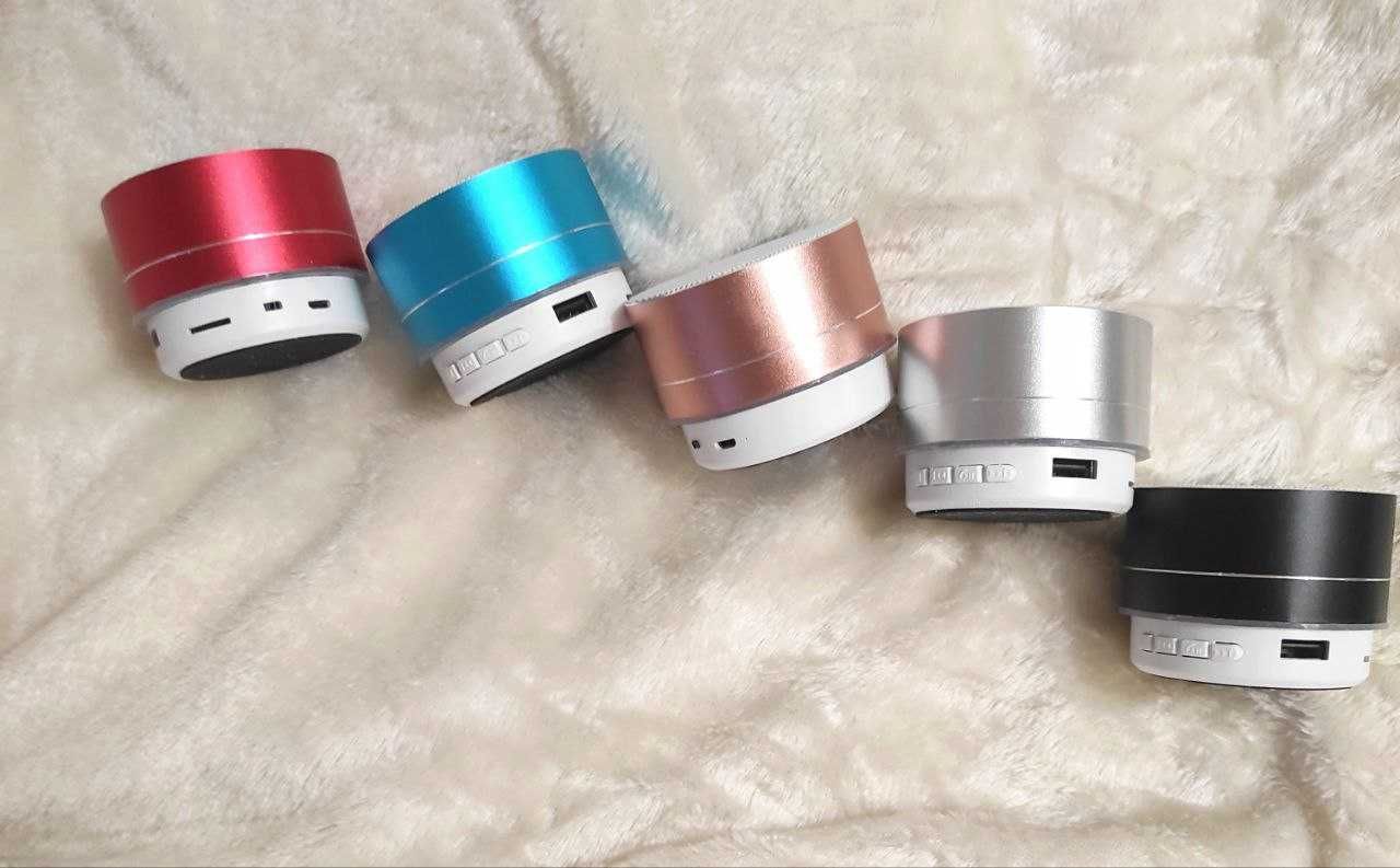 Bluetooth колонка з вбудованим аккумулятором, з кольоровою підсвіткою