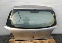 Крышка багажника(ляда)5-я дверь Toyota Yaris 1999-2005