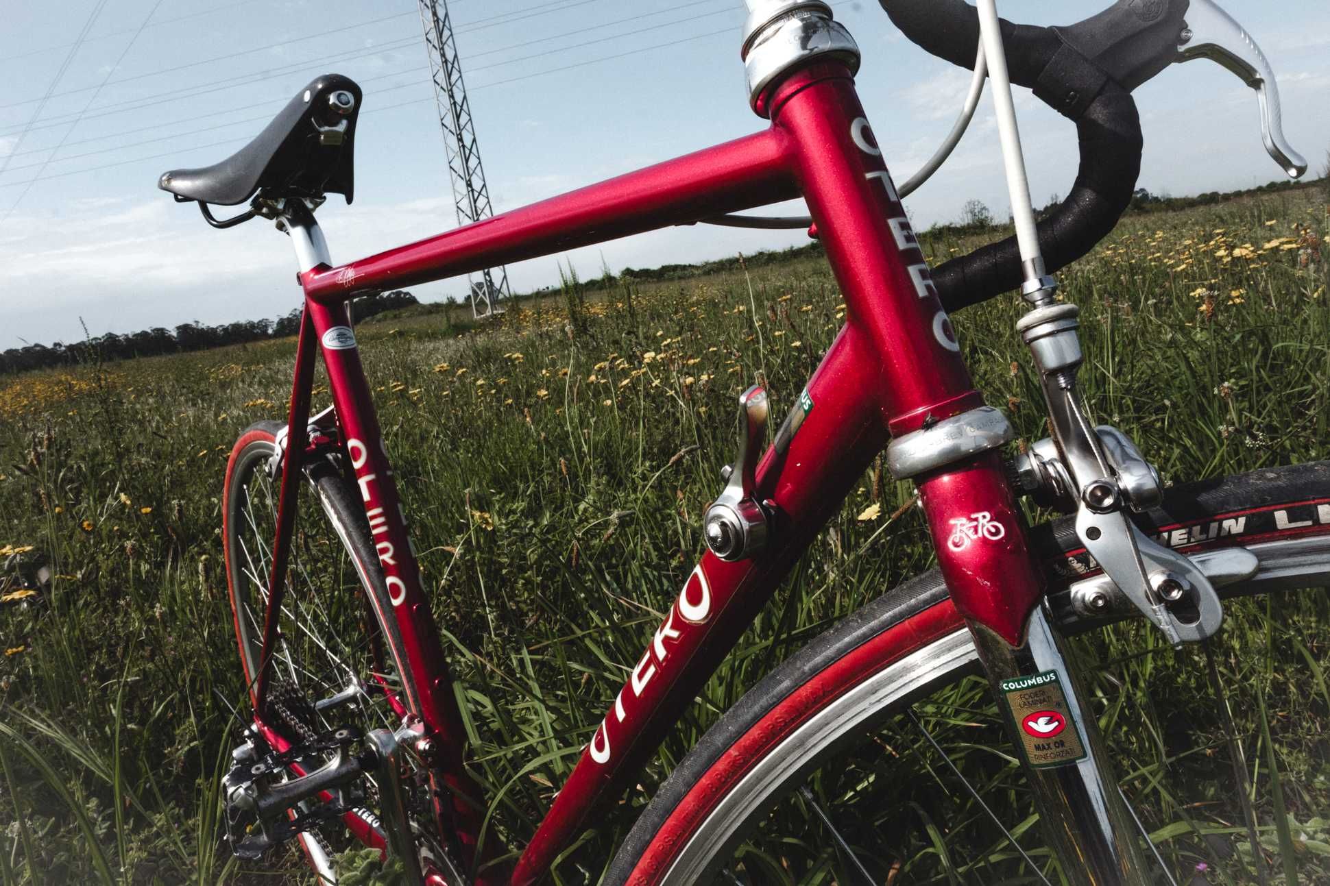 Bicicleta de estrada vintage Otero quadro Columbus + Campagnolo