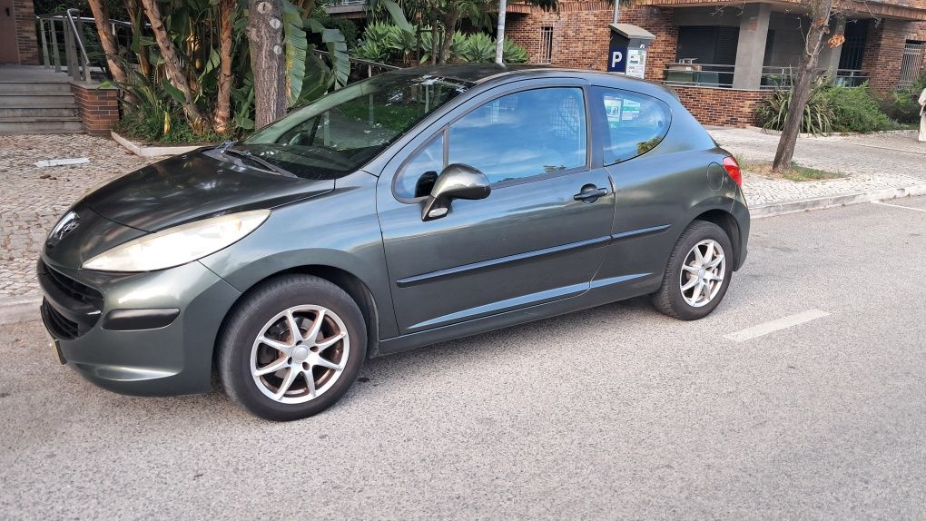 207 1.4HDI ano 2007 Bom estado