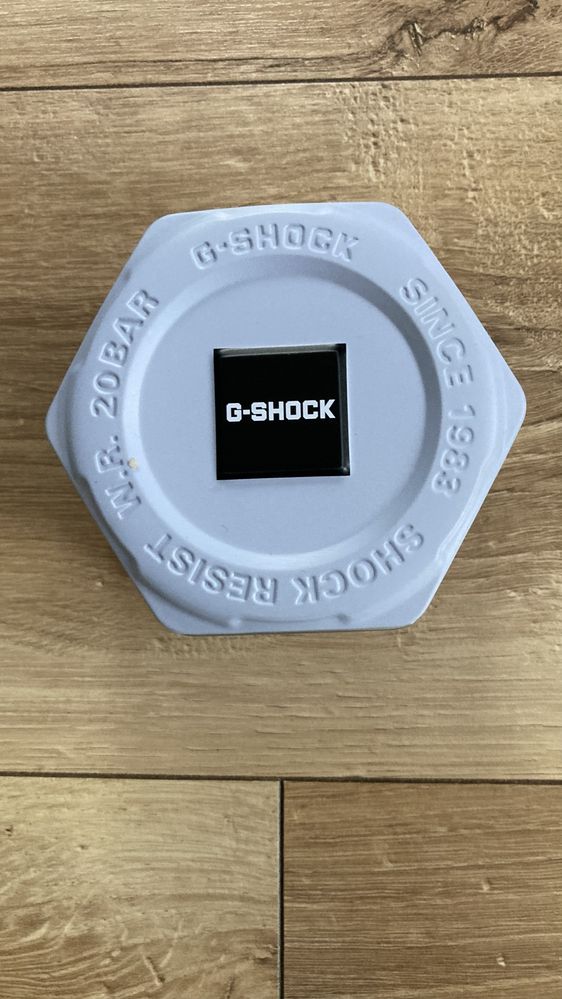 Pudełko od zegarka G-shock