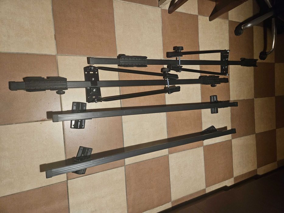 Bagażnik rowerowy AMOS Dromader - relingi +2 uchwyty