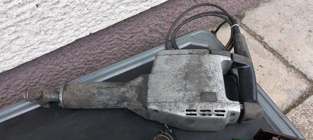 Szlifierka młot celma makita bosch