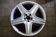 MERCEDES 21 ,,AMG ML GL W164 Oryginał