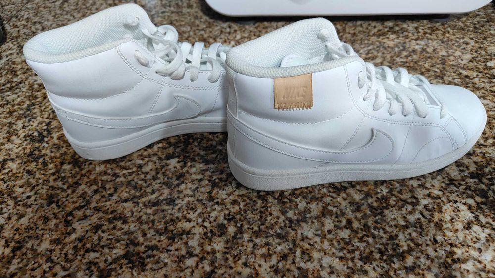 Vendo sapatilhas Nike, como novas, usadas 1X, tamanho 36