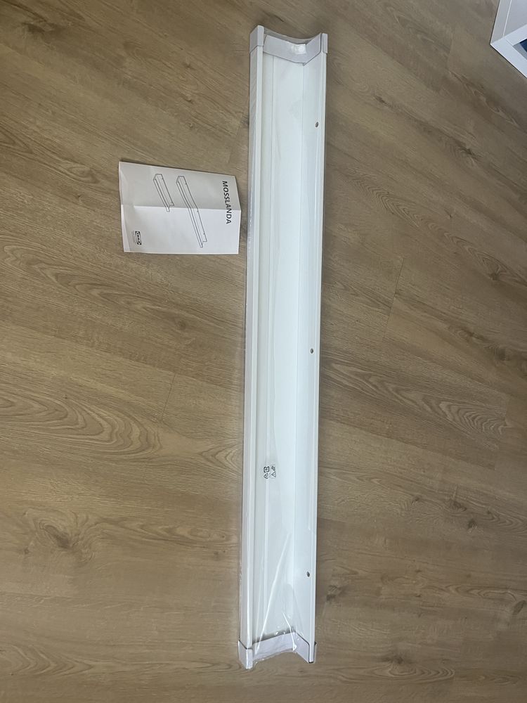 Prateleira para molduras do Ikea