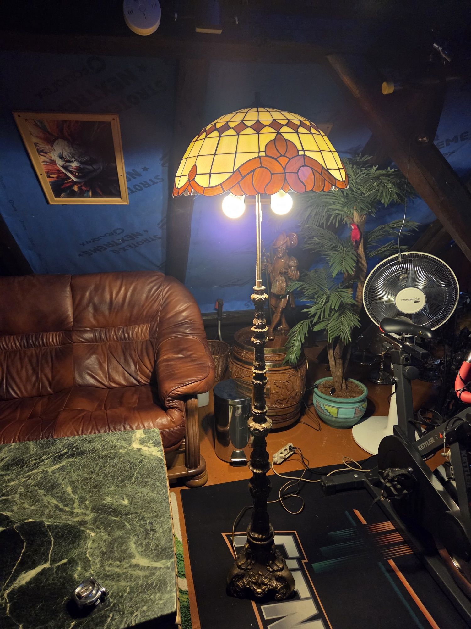 Lampy stojące tiffany