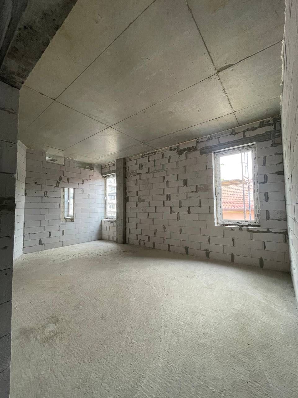 Продаж комерційного приміщення по вулиці Боднарська 12 (1270 м.кв.)