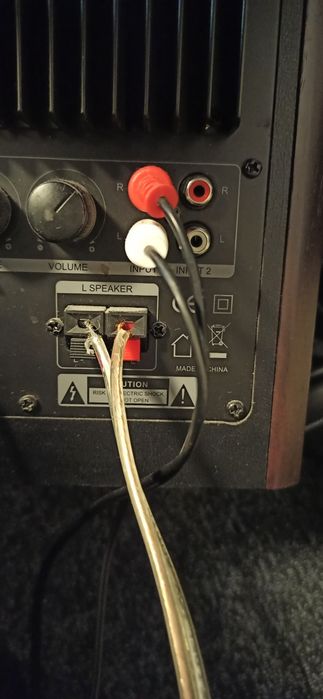 Kolumna muzyczna  Microlab SOLO1