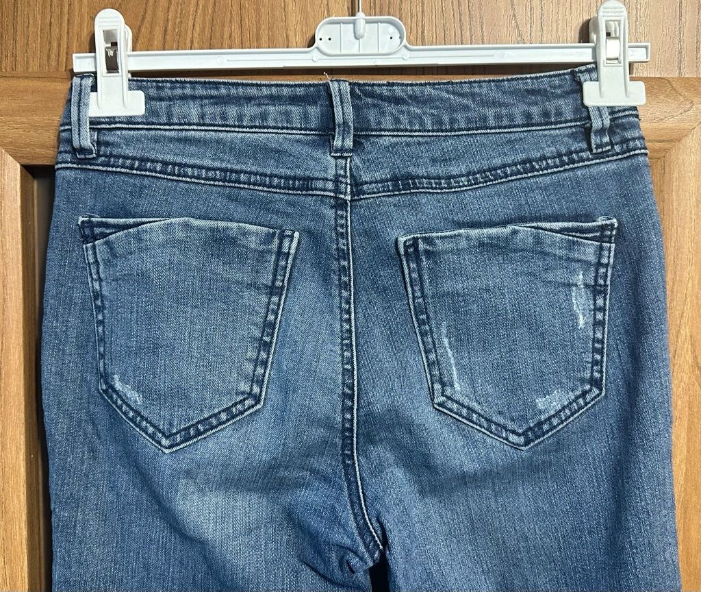 Reserved spodnie jeansy damskie r. 36 Slim