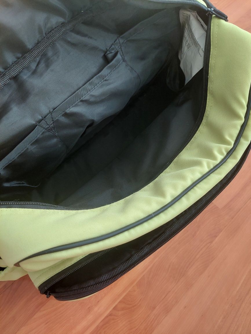 Mala para bebé OSHKOSH