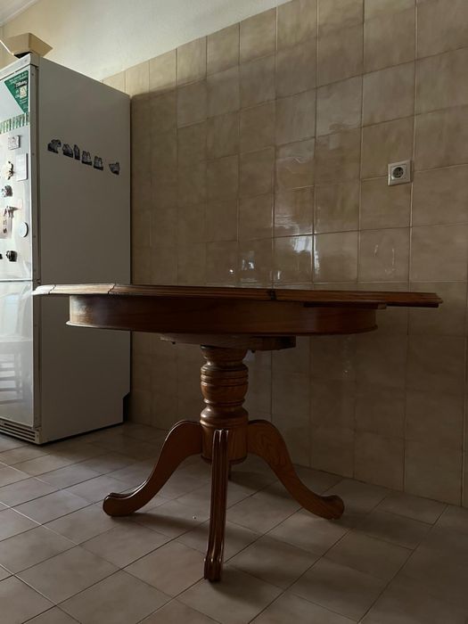 Mesa e cadeiras cozinhas