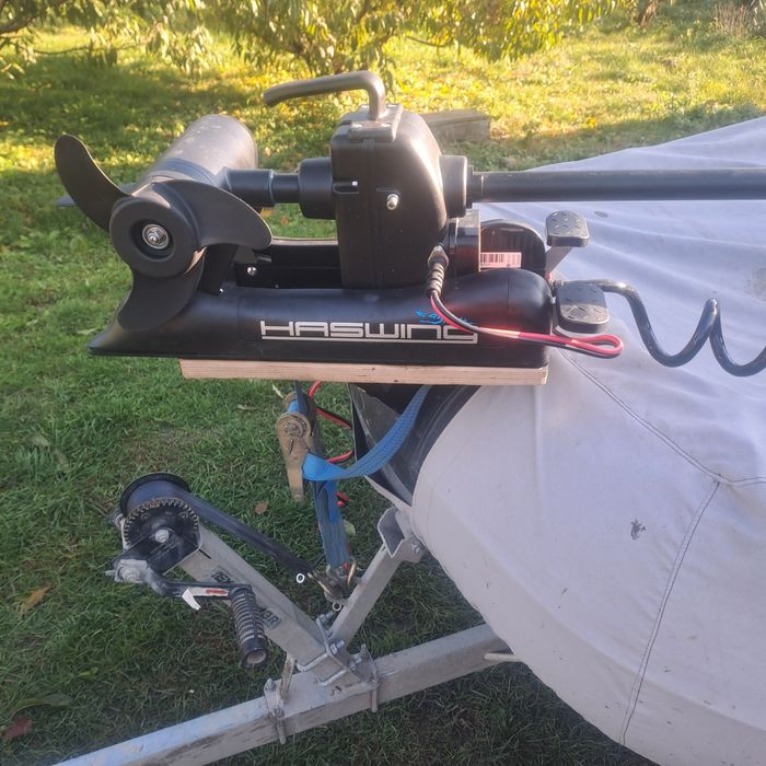 Якірна лебідка, якорная лебедка