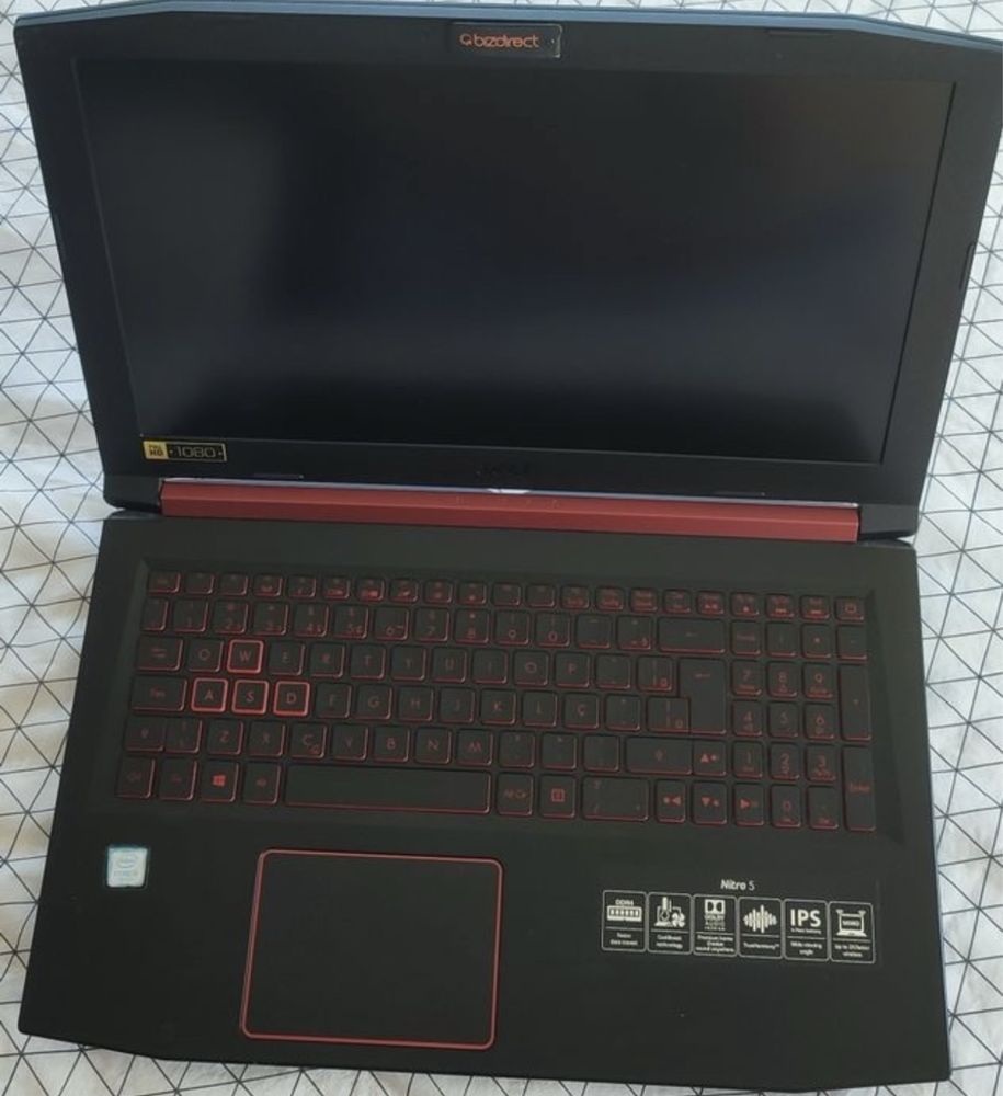 Acer Nitro 5 - Core i5 7th Gen + 1050Ti