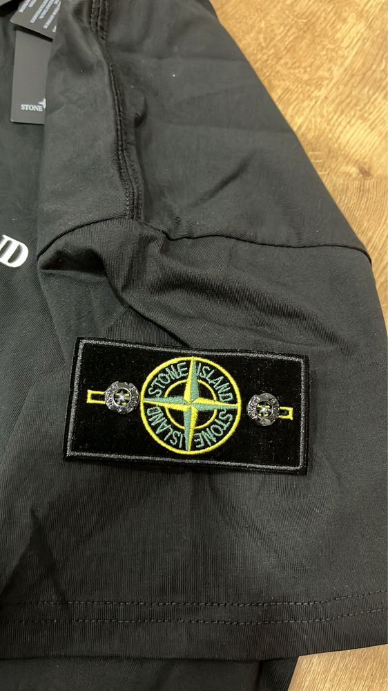 Tshirt stone island