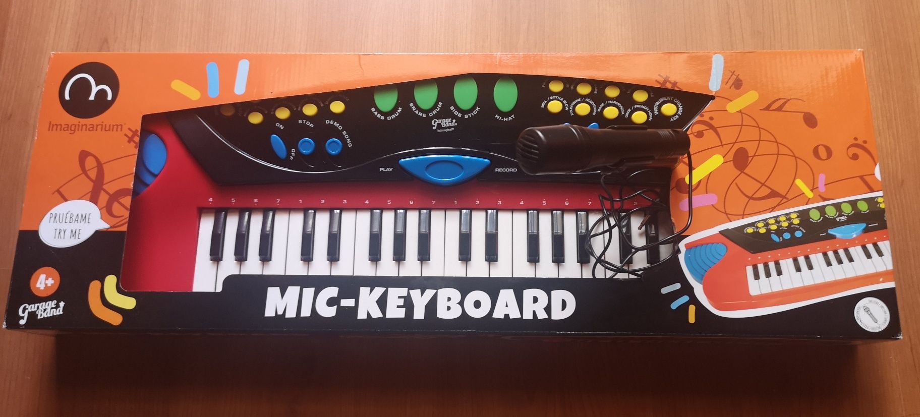 Piano com microfone da Imaginarium
