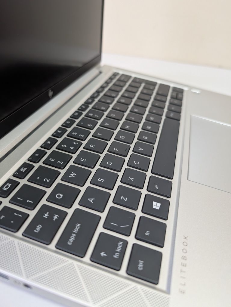 Ноутбук HP EliteBook 835 G7/Ryzen 5 PRO 4650U/16/256/FHD/IPS/стильний