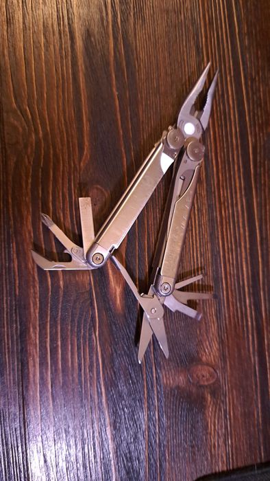 Multitool Leatherman Wave 1 generacja