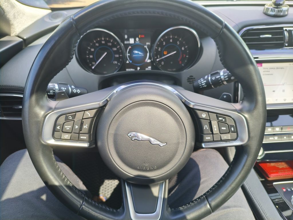 Ягуар F-Pace 2020г.