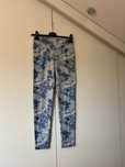 Legginsy wyszczuplajace tie dye