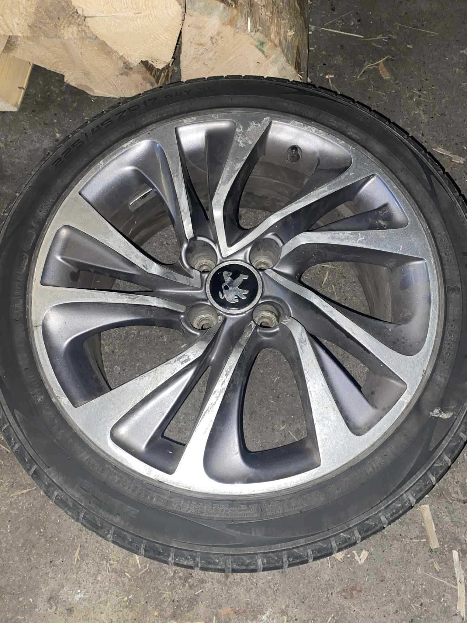 Felgi r17 do Peugeot