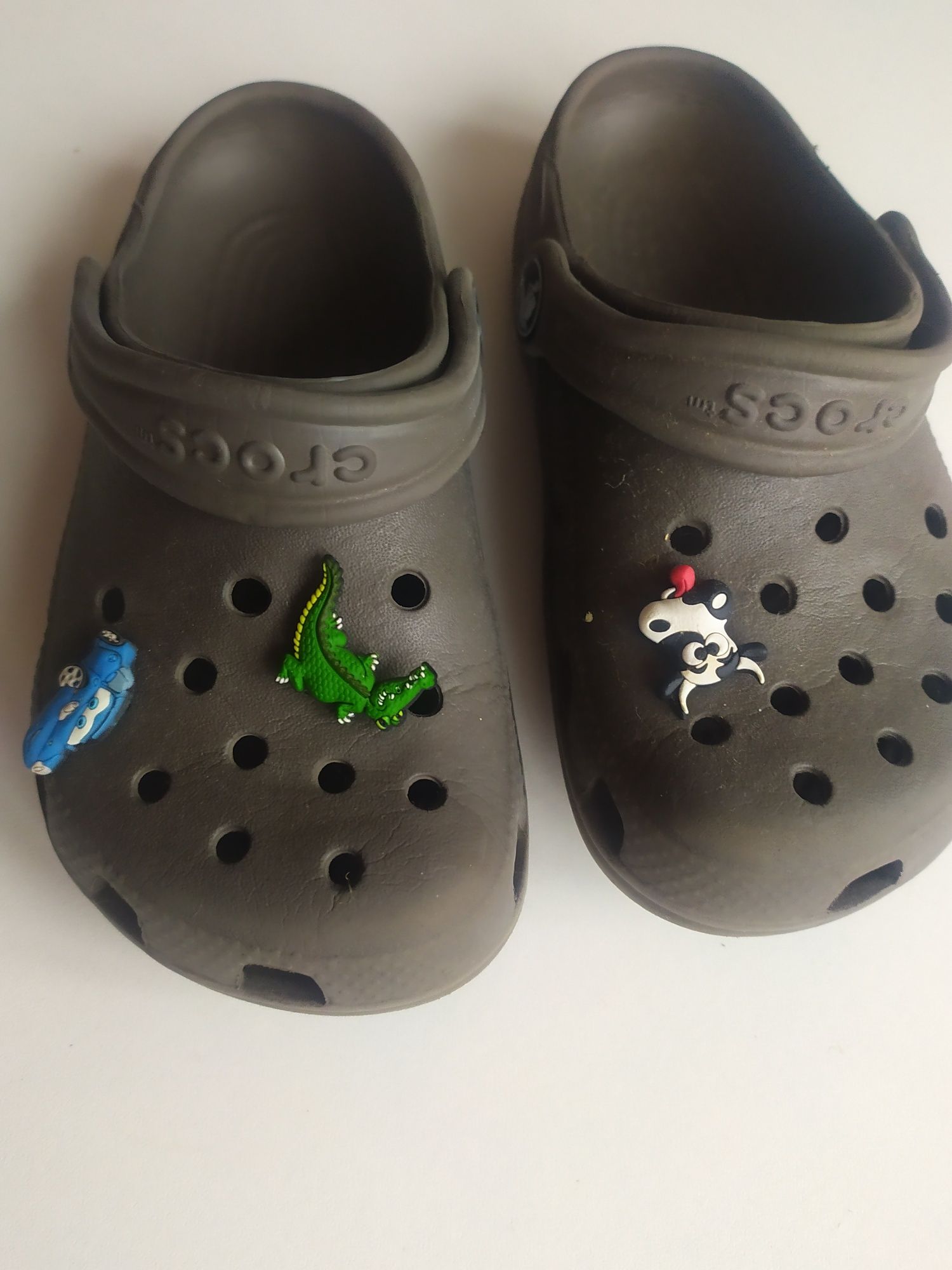 Продам класні Crocs