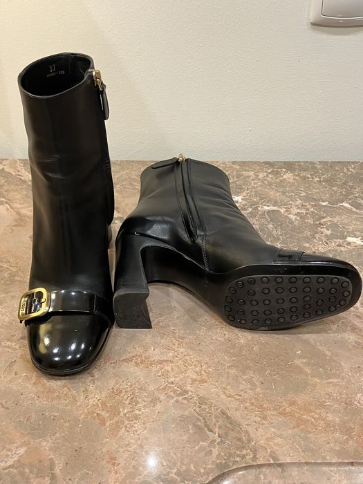 Botins Tods preto 37