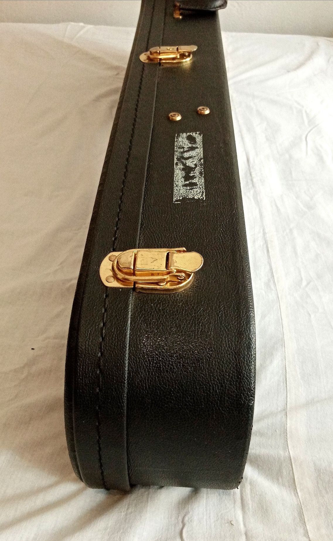 Futerał gitarowy Gibson Custom V