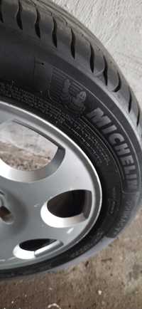 Opony letnie Michelin z felgami Audi 4szt 205/55r16