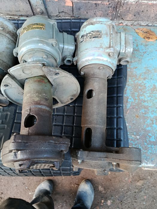 Насос, помпа СОЖ для токарного станка, верстата.