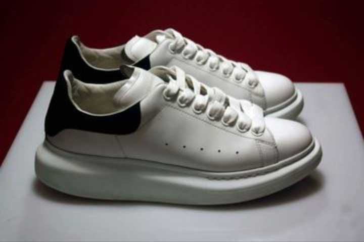 Sapatilhas Oversized Sole Sneakers Alexander McQueen ORIGINAIS Mulher