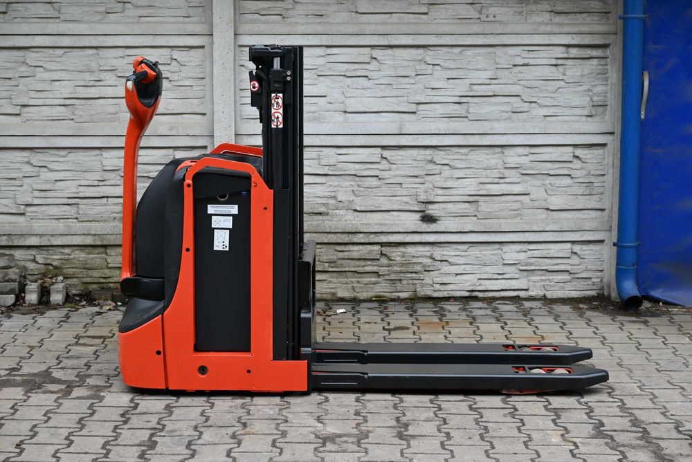 Paleciak elektryczny Linde D08 2017rok Wstępne podnoszenie FHP 396