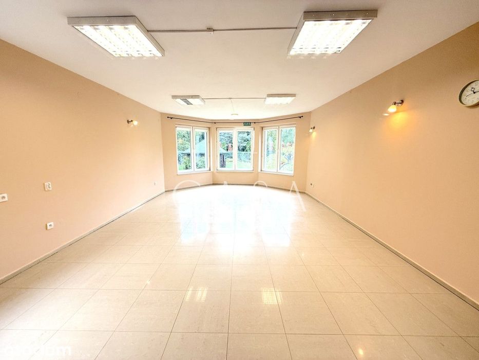 Parter domu 93 m2 Piastów pod działalność, ogród