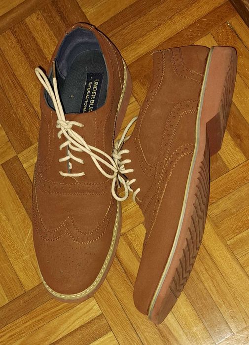 sapato castanho/camel ou azul marinho da Under Blue - tam 42