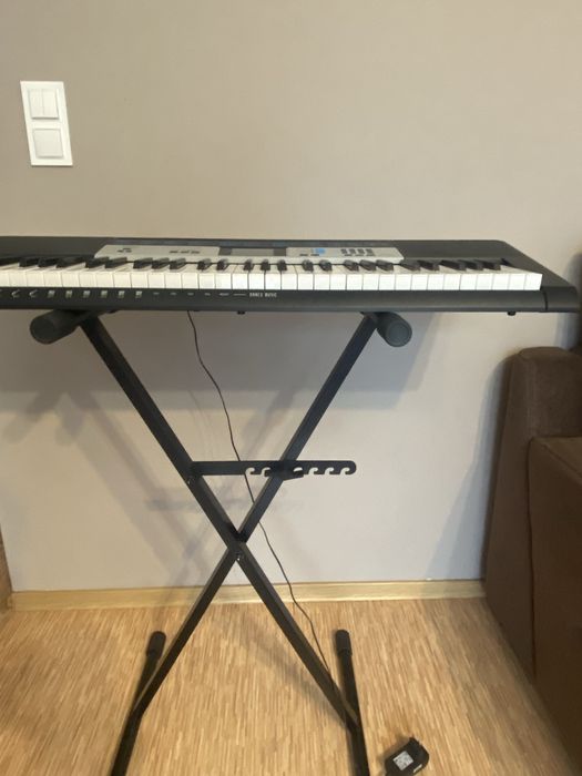 Sprzedam keyboard CASIO LK-136 w bardzo dobrym stanie!