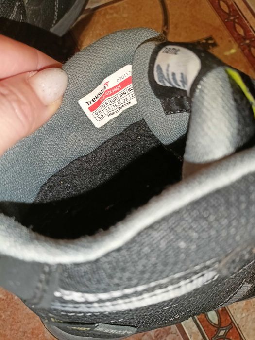 Buty dziecięce zimowe śniegowce