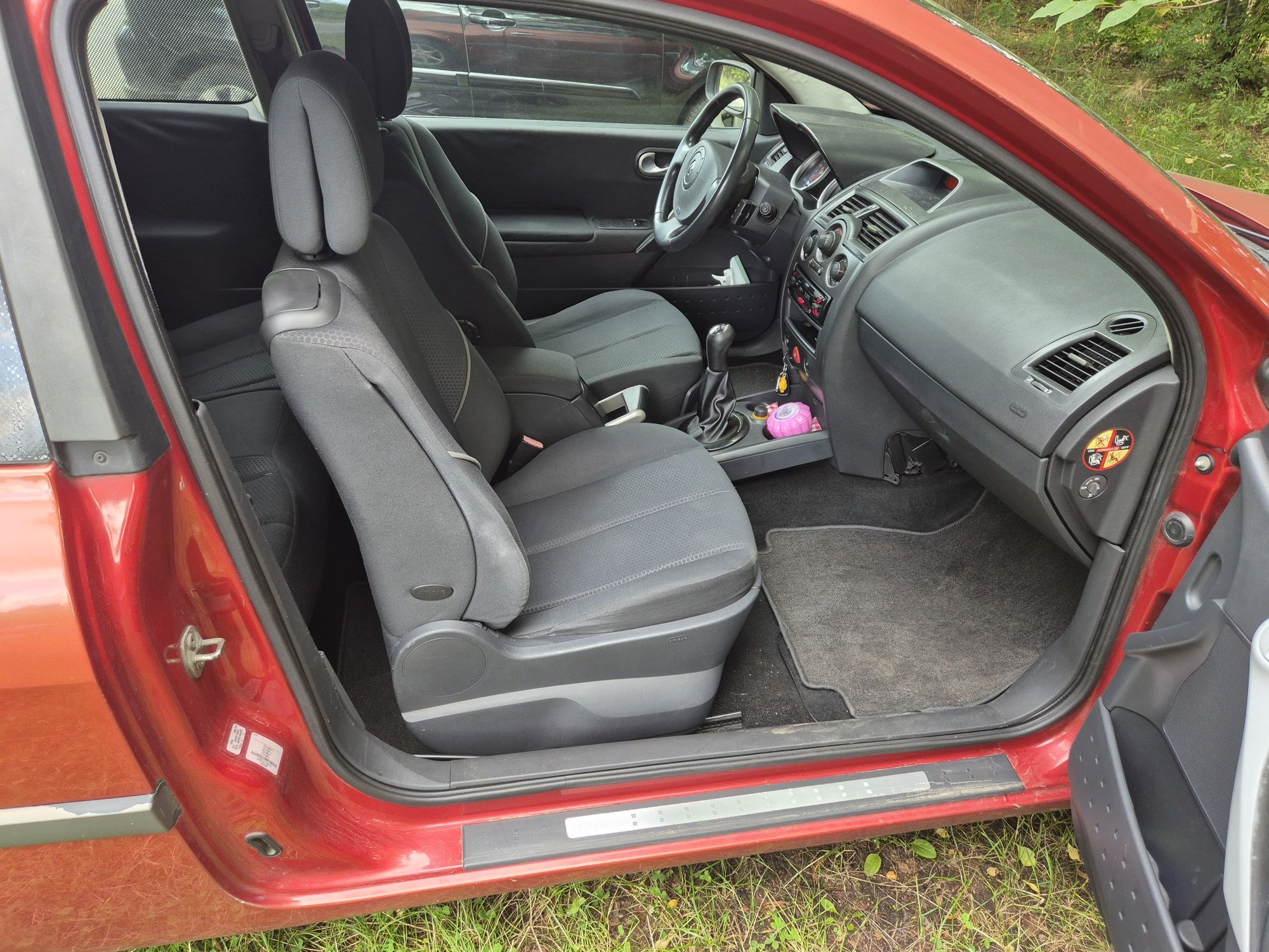 Renault Megane 2 coupe
