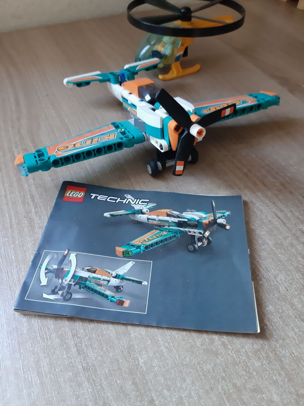 Lego technic samolot