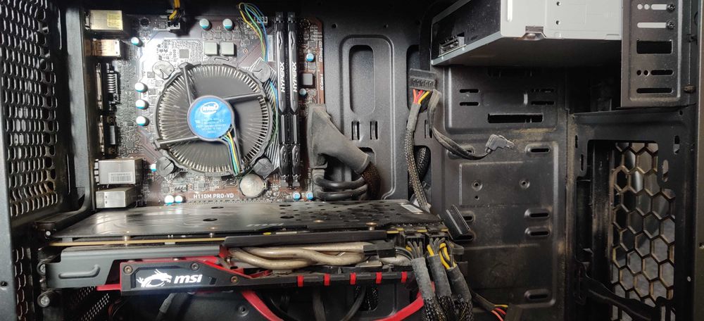 Майже готовий ПК: Процесор + відеокарта + БП + материнська плата + ОЗУ