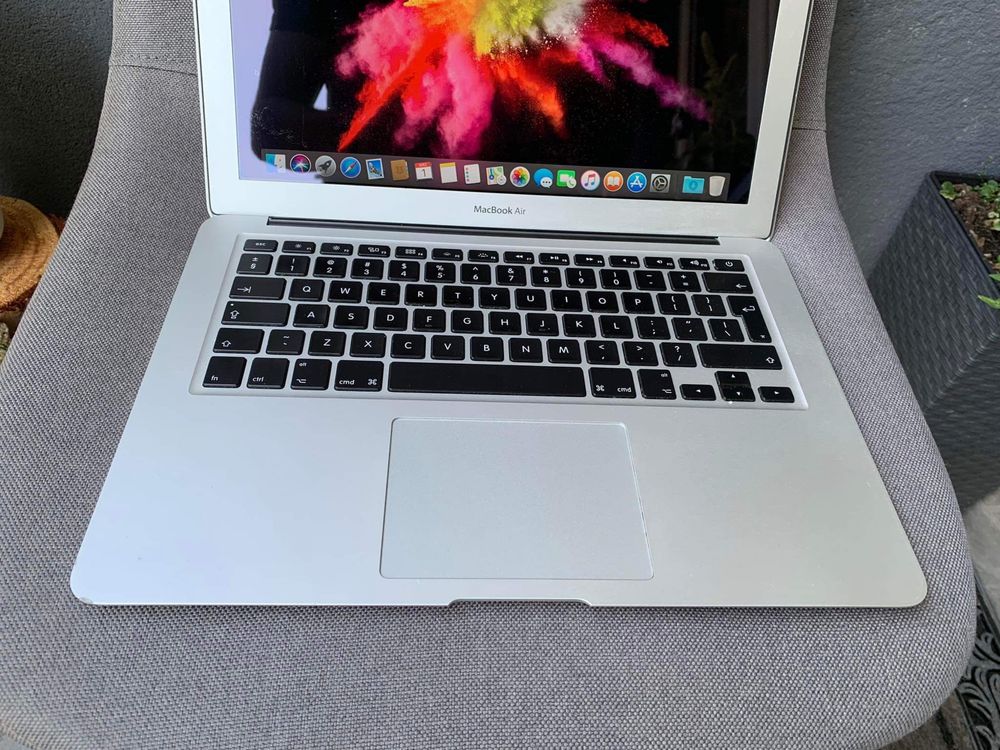 Cieniutki MacBook A1466/Intel Core I5/8GB/HDD 250GB/Piękny Egzemparz!