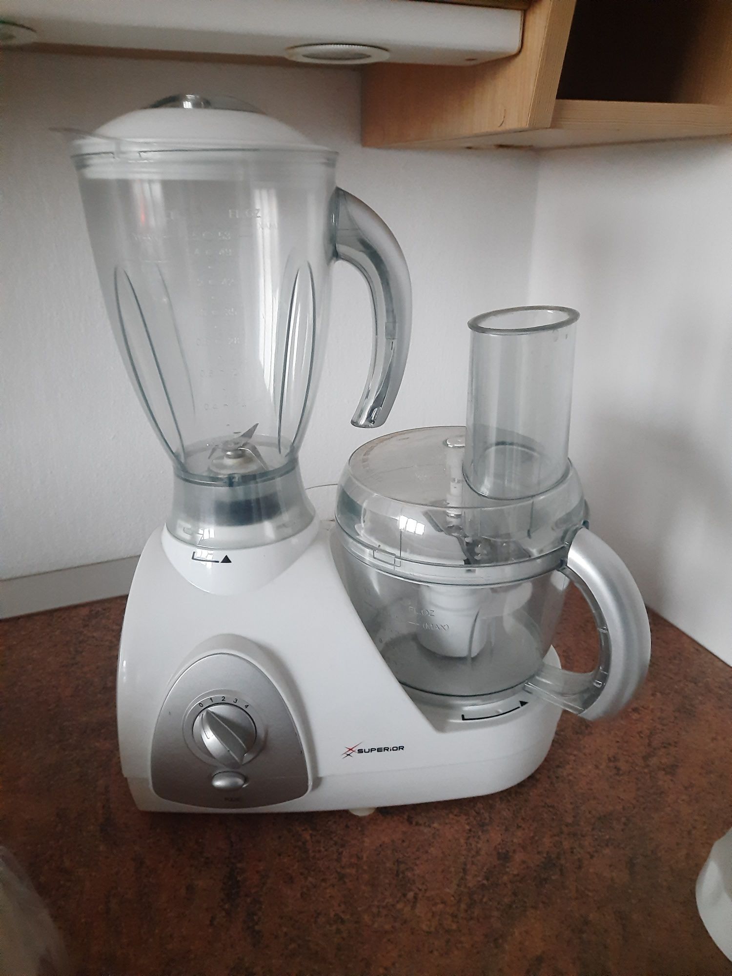 Robot mikser + rozdrabniacz 2 w 1
