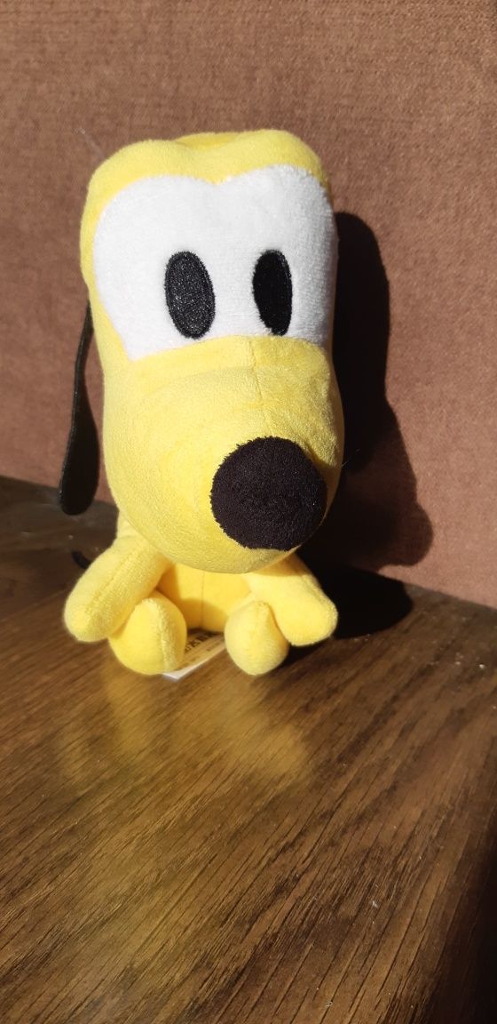 Pies Pluto maskotka