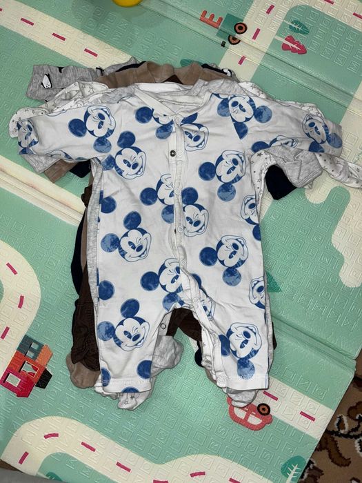 Одяг для новонароджених(набір), розмір 56/62