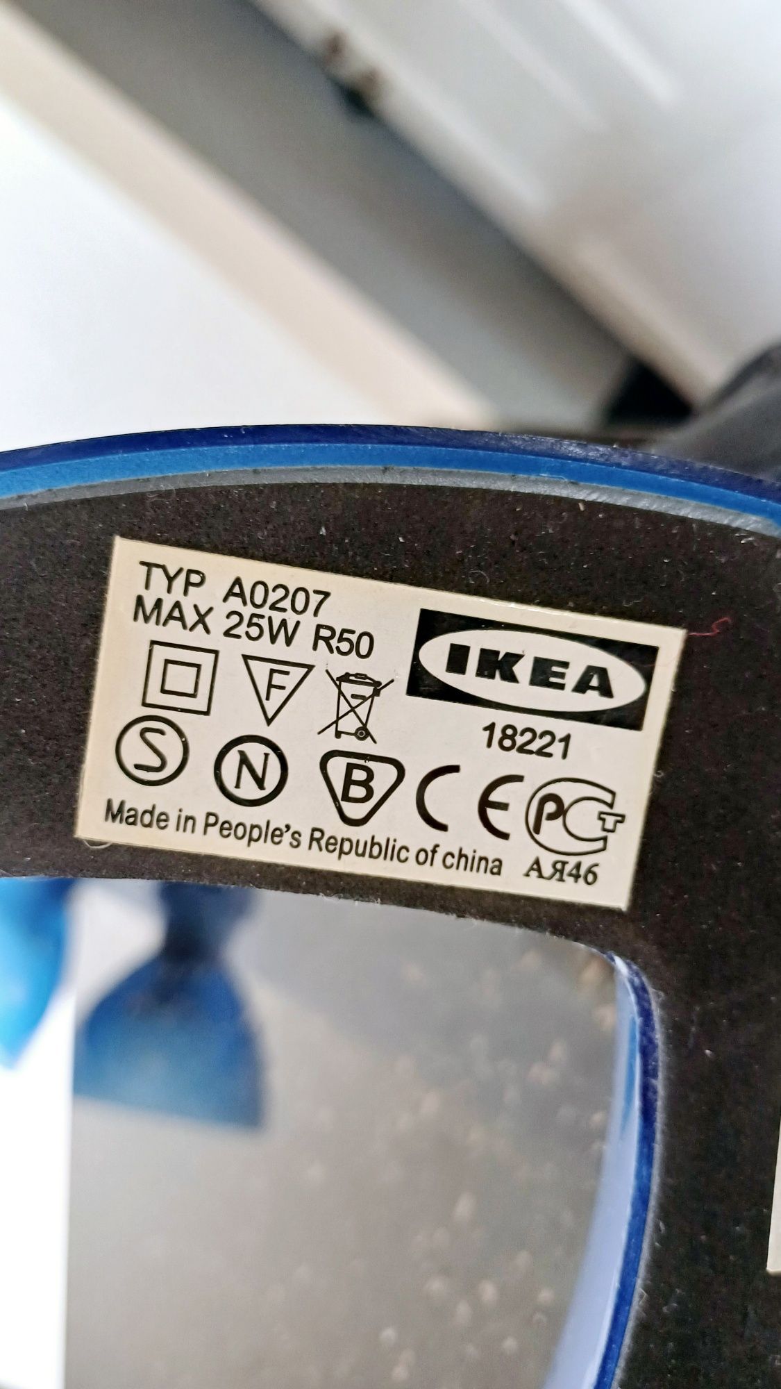 Lampki biurkowe  ikea