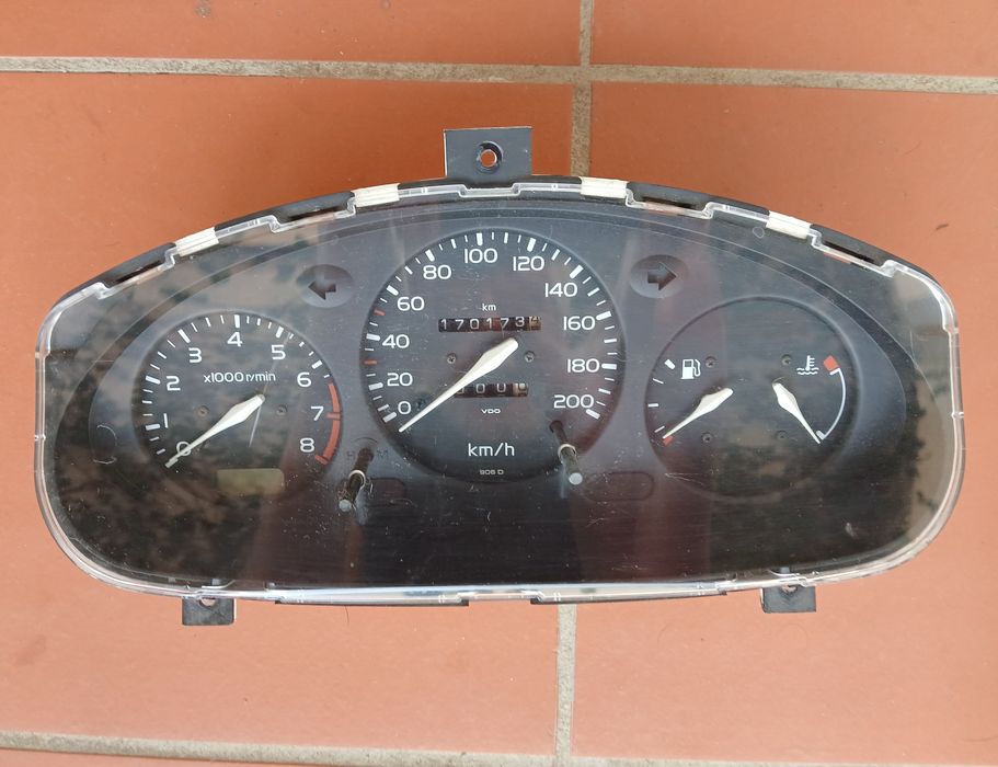 Nissan micra k11 quadrante